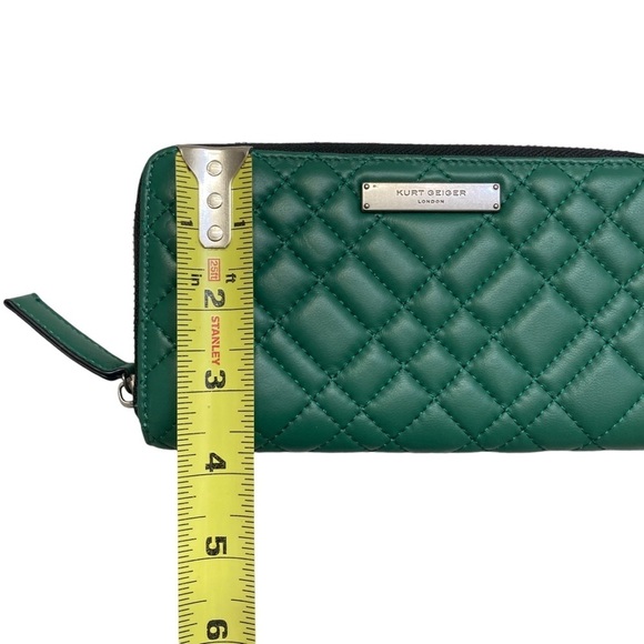 Kurt Geiger green leather quilted clutch zipper wallet - Picture 3 of 5